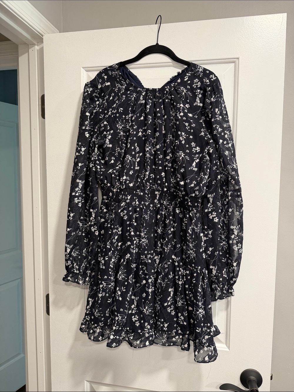 Lulu's Navy and White Floral Long-Sleeve Tiered Dress